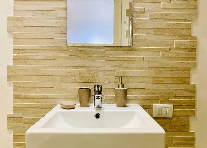 Re Borbone Konukevi 4*