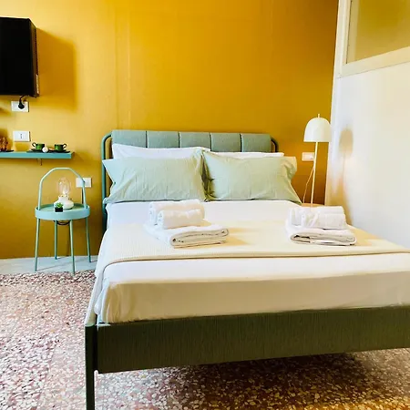 Re Borbone Гостьовий будинок 4*