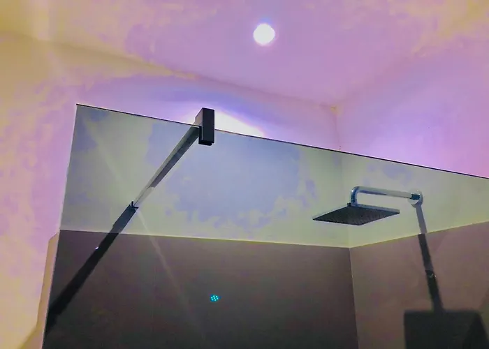 招待所 Re Borbone 4*